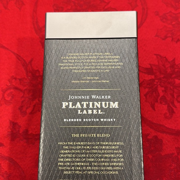 Very RARE 2014 Johnnie walker platinum label, aged 18 years empty box and sleeve - Picture 5 of 12